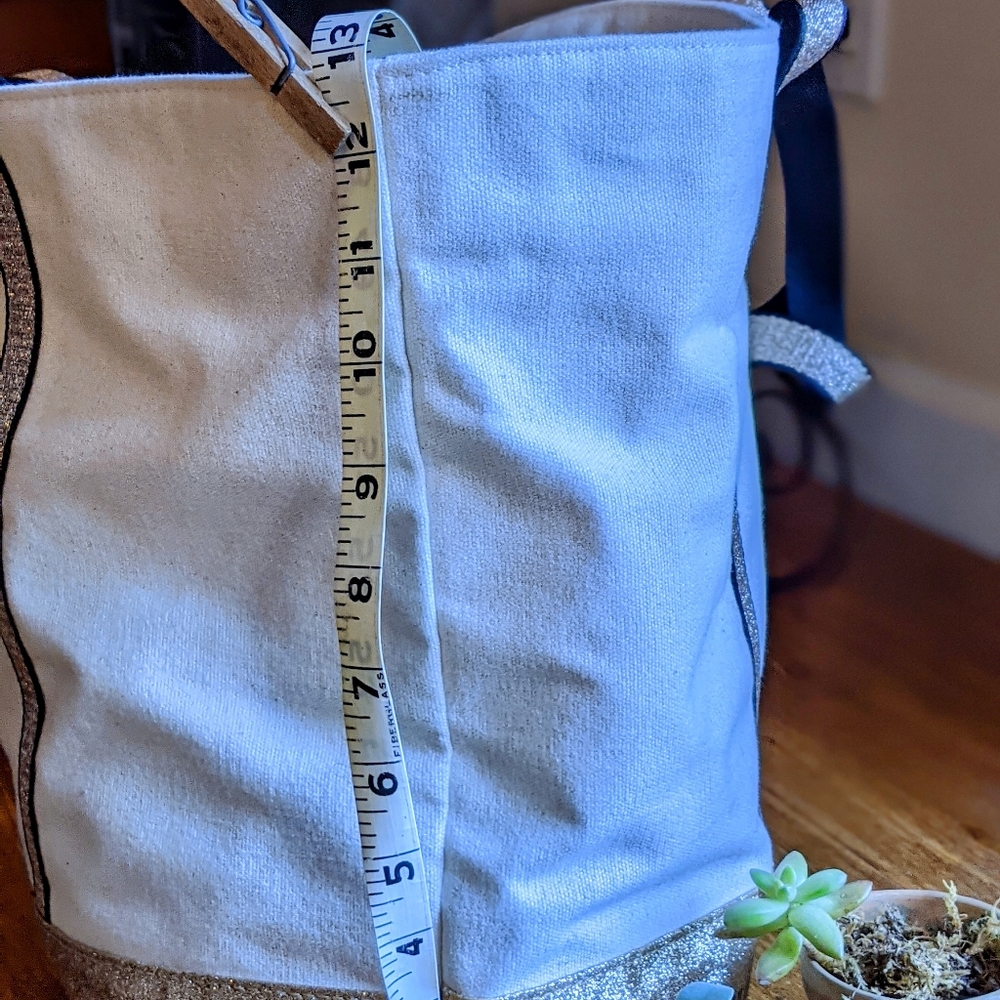 Victoria Secret gold trim canvas bag - Picture 2 of 4